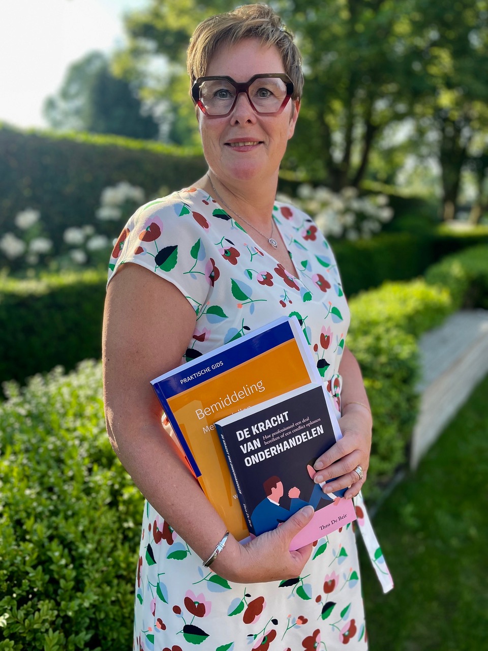 Isabel Van Osselaer, erkend bemiddelaar in Oostkamp en regio Brugge